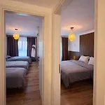 Bega's Bduplex In Golem, Durres Διαμέρισμα *
