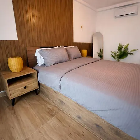 Appartamento Bega's Bduplex In Golem, Durres *